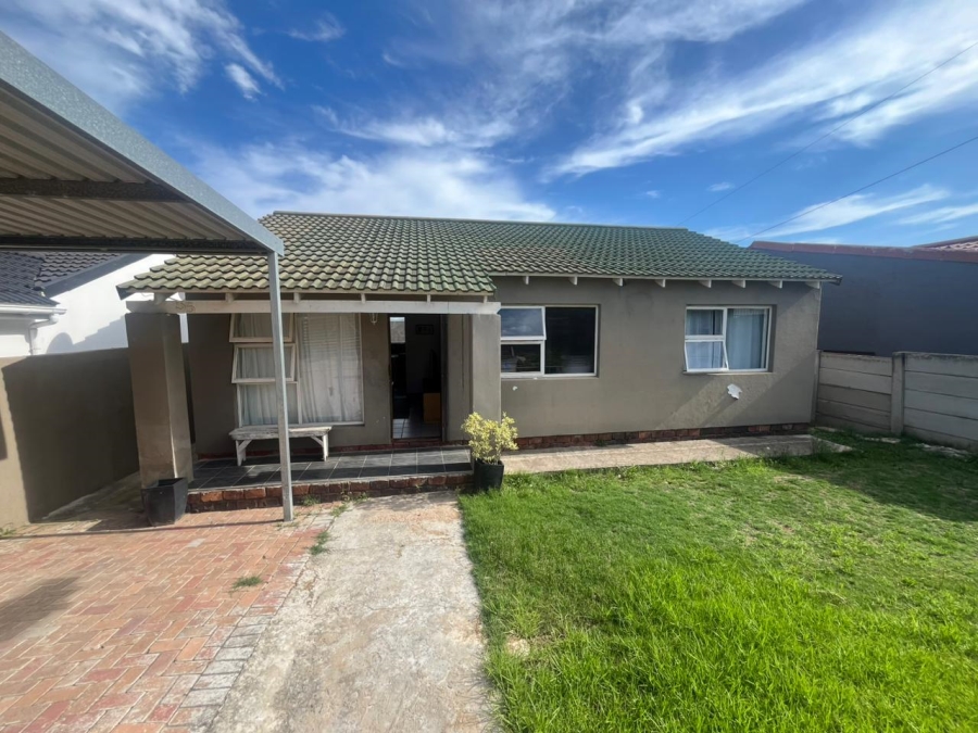 3 Bedroom Property for Sale in Kwadwesi Eastern Cape